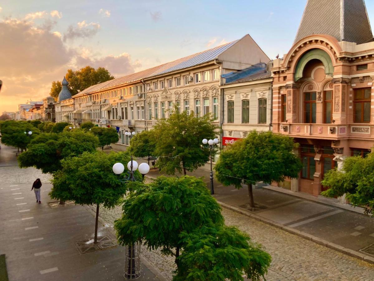 Chira Chiralina Classic Apartment Браїла Екстер'єр фото
