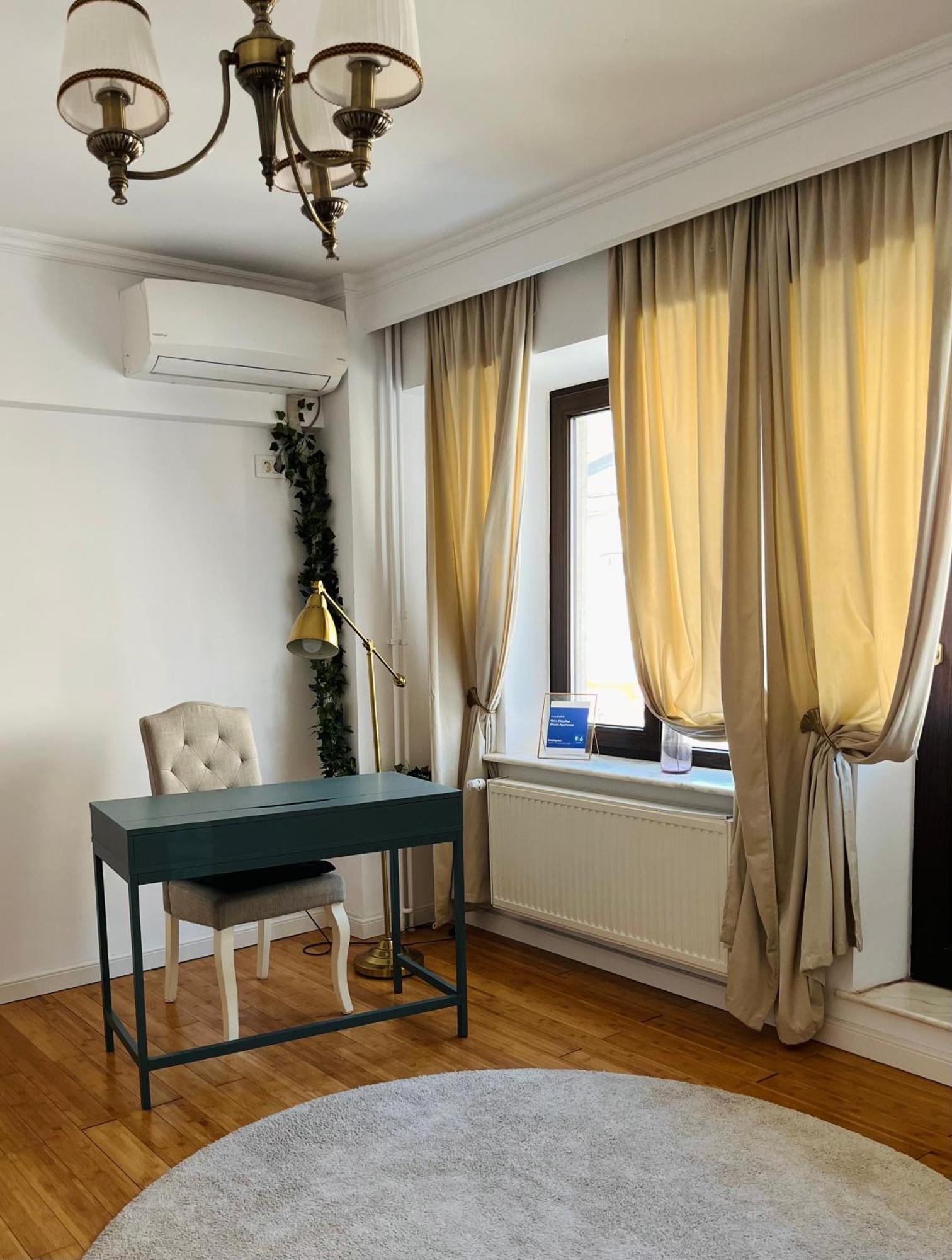 Chira Chiralina Classic Apartment Браїла Екстер'єр фото